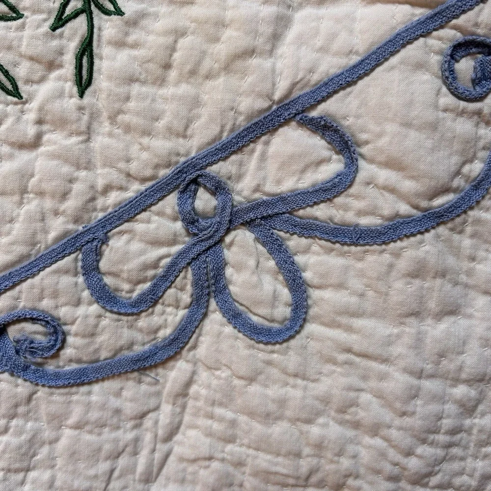 VTG Embroidered Quilted Floral Pillow Sham Case Oversized Patchwork Cottagecore